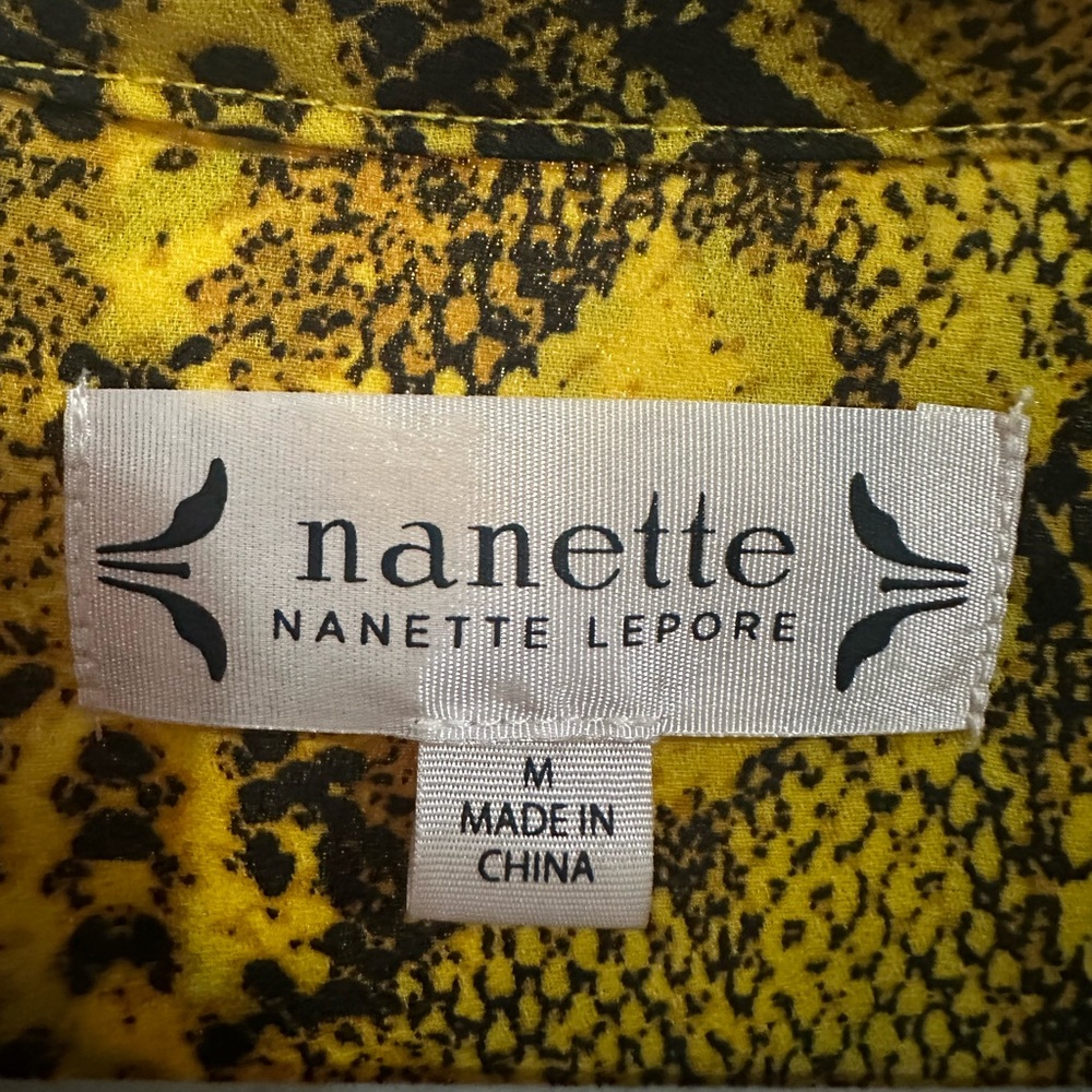 Nanette Lepore Snakeskin Print Button Down Top Size Medium - Picture 5 of 12